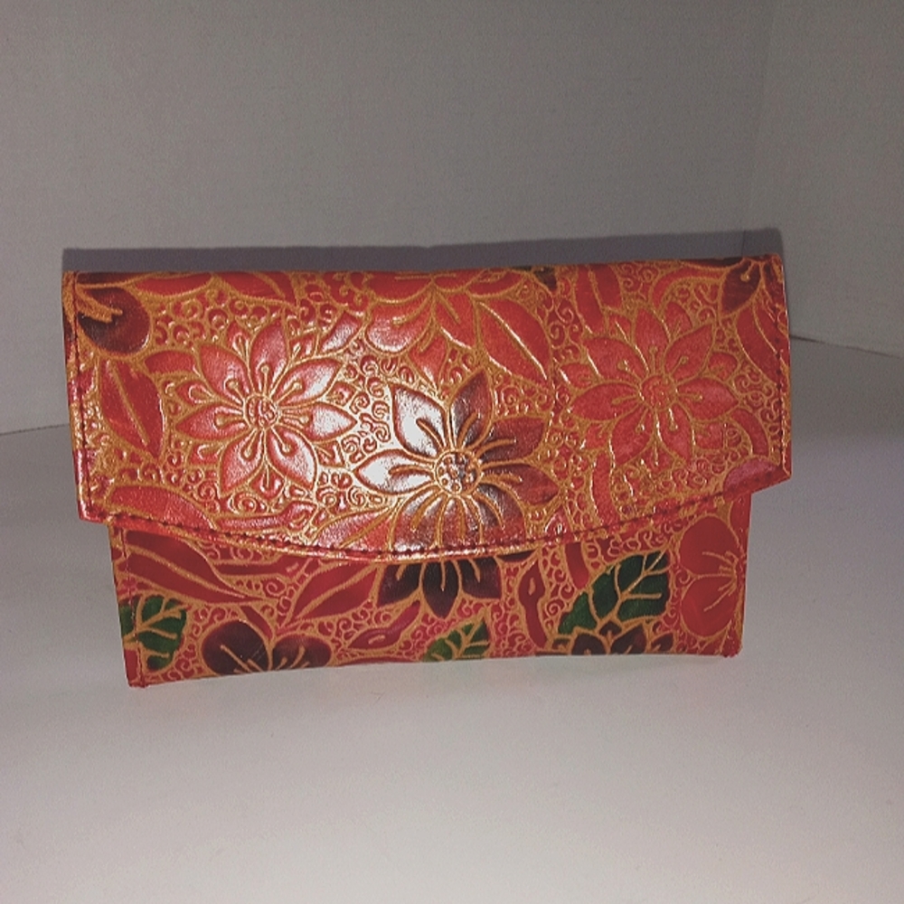 Lightweight Leather Wallet - Picture 12 of 13